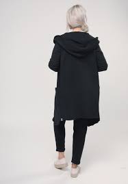 In a land far in the north, in the middle of swamps and bogs, in the grey nowhere there lies a settlement called moe. Coat Moe Thokkthokk Fairtrade Kleidung Aus Bio Baumwolle Nachhaltige Streetwear Innovative Kapokjacken