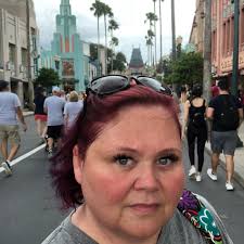 What's everyone's favorite Colleen Hoover book?