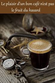 Faites Vous Un Plaisir Incomparable D Un Cafe Nespresso Nos Capsules Sont Rechargeables Et Reutilisables P Boissons Au Cafe Fans De Cafe Photographie De Cafe