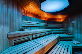 Expect a wide variety of saunas, including: Erlebnisbad Panoramabad Bornheim