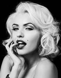 Rostislava Savchuk Vintage Hairstyles Beauty Medium Hair Styles