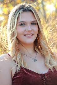 Stacy Lockhart's Instagram, Twitter & Facebook