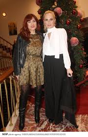 Το 2005, πέρασε από οντισιόν για το μουσικό κανάλι mad, όπου παρέμεινε τελικά για 9 ολόκληρα χρόνια. Mairh Synatsakh O Aimilianos Me Gnwrise Stoys Goneis Toy People Amp Style Eidhseis