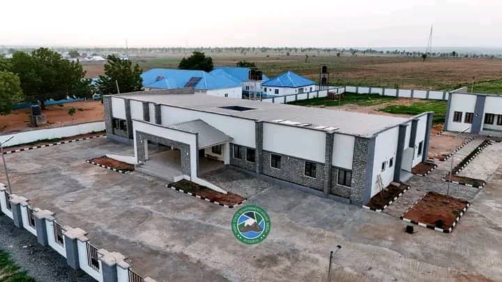 Niger governor commissions 20 primary healthcare centres