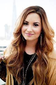 Pin By Val Chess On Hair Beauty That I Love Demi Lovato Hair Demi Lovato Hair Styles