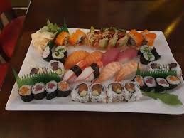Chef's choice sushi + 5pcs. California Sushi Bar Aachen Japanese Cuisine Near Me Book Now