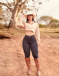 Vaqueros y gente de campo.