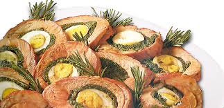 In una padella riscaldate un cucchiaio di olio e preparate una frittata. Rolle Di Suino Al Forno Con Le Erbe Macellerie Del Contadino