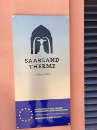 Saarland therme il y a 1 produit. Geoffnetes Glasdach Im Sommer Picture Of Saarland Therme Rilchingen Hanweiler Tripadvisor