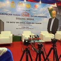 Journal merupakan bagian batang kem yang berhubungan dengan gigi sentrik dan dudukan laher. Kem Perdana Sungai Besi Kuala Lumpur Kuala Lumpur
