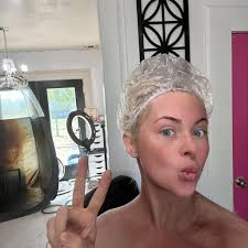 Bombshell Aesthetics