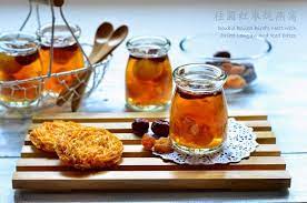 violet s kitchen 紫羅蘭的爱心厨房 桂圆红枣炖燕窝double boiled bird s nest with dried longan and red dates sweet soup red dates longan