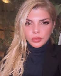 Photo posted by Anya 🦢 (@tsakonanna)