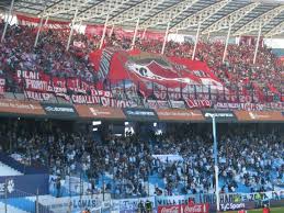 Currently, racing club rank 6th, while independiente hold 4th position. Racing Club Independiente Avellaneda Argentina Independiente Coreo Groundcount 43 Football Fans Football Basketball Court