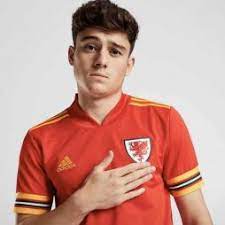 Full euro 2020 player list and ones to watch in rob page's side. Euro 2020 Wales Kit Best Summer 2021 Deals