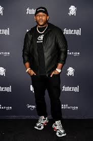 Yemada Asian girl - naked and extremely sexy