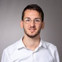 Daniel Ohana's Instagram, Twitter & Facebook