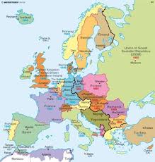 Tourist street map of the city. Maps Europe After World War Two 1949 Diercke International Atlas