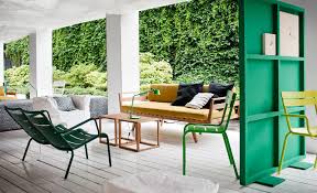 Stand the room divider upright and line the areas where the divider meets the carpet with heavy, short accessories on either side. 20 Diy Room Dividers To Help Utilize Every Inch Of Your Home