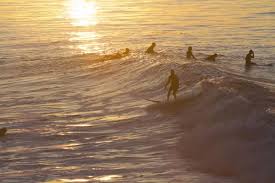 The inspirational true story of real life surfing phenomenon jay moriarity. Moselkino Mavericks Lebe Deinen Traum