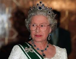 The Sparkling Sapphires Worn By Queen Elizabeth