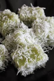 Telah Lama Saya Dok Menelek Nelek Resepi Kuih Tradisional Kkida Ni Yang Dia Pelajari Dari Bonda Mertua Kkida Pan Malaysian Dessert Asian Desserts Malay Food