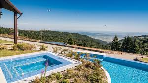 12 camere cu pat dublu si baie. Top 20 De Pensiuni Cu PiscinÄƒ ExterioarÄƒ De Poveste Unde SÄƒ Te Relaxezi Vara Aceasta