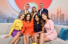 Archivo de noticias en colombia y el mundo sobre despierta america. Un Nuevo Dia Se Enfrenta Al Renovado Despierta America People En Espanol