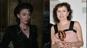 Maybe you would like to learn more about one of these? A 20 Anos De Su Estreno Asi Lucen Hoy Los Protagonistas De La Vida Es Bella Rpp Noticias