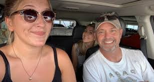 Andrea Flaig's Instagram, Twitter & Facebook