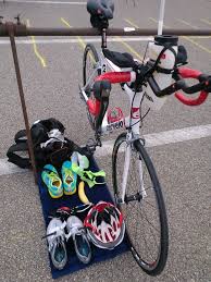 Helping All Triathletes Stay Informed Mit Bildern Triathlet Radfahren Schwimmen