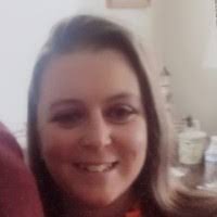 Amanda Craddock's Instagram, Twitter & Facebook