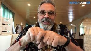 L'a1 collega la regione con roma e con napoli, mentre l'a14 la collega con pescara e l'a16 la mette in comunicazione con benevento e con il resto del mezzogiorno. Napoli Benevento Dove Vederla Canali Tv