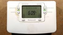 Troubleshooting a heating controller.