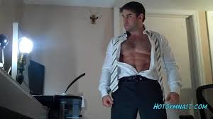 Str8 Muscle Stud Open For You - Gay Porn XNXX.COM