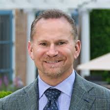 Nicole Oertel's Instagram, Twitter & Facebook