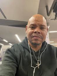 Hi everyone, and thanks for the add. My name is Patrick, and I've lived in  the 804 just about my whole life, so I know this town well. I currently  work for