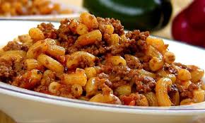 Le Classique Macaroni A La Viande De Mon Enfance Nostalgie Chicken Eating Recipes Beef Recipes
