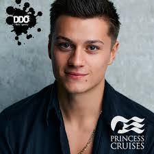 Scott Kuhnen's Instagram, Twitter & Facebook