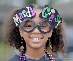 See photos of NOMTOC rolling through the Algiers neighborhood of New  Orleans 2019