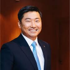 Alexander Picker's Instagram, Twitter & Facebook