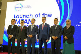 Dato' teng chang khim, selangor state executive councillor for investment, industry & commerce and smes. Press Conference In Conjunction With Pocket Talk Programme Selangor Food Beverages Industry 2020 Betty S Journey