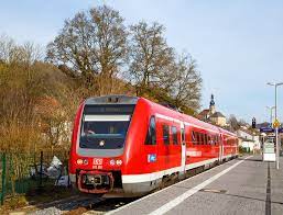 Find your true self within the shining contours and multifaceted harmonies. Der Dieseltriebwagen Mit Neigetechnik 612 981 612 481 95 80 0612 981 0 D Db 95 80 0612 481 1 D Db Ein Bombardier Regioswinger Der Db Regio Hellertal Startbilder De