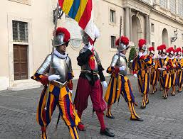 The swiss guards have guarded the vatican since 1506. 32 New Swiss Guards Take Oath Of Loyalty In Traditional Vatican Ceremony Ave Maria Radio