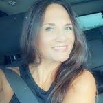 Shelley Brill's Instagram, Twitter & Facebook