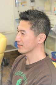 理容師執筆 メンズ刈り上げヘアスタイル86選 女子ウケの良い髪型ヘアアレンジカタログ サロンセブン メンズ ヘアスタイル メンズヘアカット 男のヘアスタイル