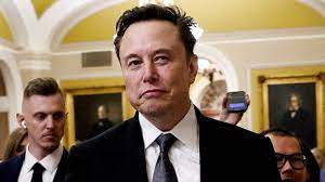 As he helps fight DEI, Musk's SpaceX has a huge contract to send 1st woman, person of color to the moon - ABC News