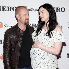 I haven't practiced scientology in close to five years and it's no longer part of my life, the orange is the new black star told people. Laura Prepon Welcomes Her First Child With Fiance Ben Foster