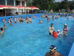 So beeinflussen an uns getätigte zahlungen die reihenfolge der angezeigten preise. BÄƒile 1 Mai Localitatea Unde CantÄƒ BroaÈ™tele È™i Iarna Coltisor De Romania