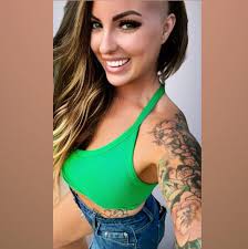 I'm just needing to know who wakes up one day and says We're going tubing  Grab the cat 🤣🤣🤣 #fblifestyle #funnymoments